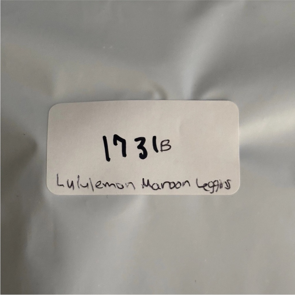 Lululemon Drop It Like It’s Hot Leggings Women’s 6 Burgundy Athlesure Workout - Picture 10 of 10